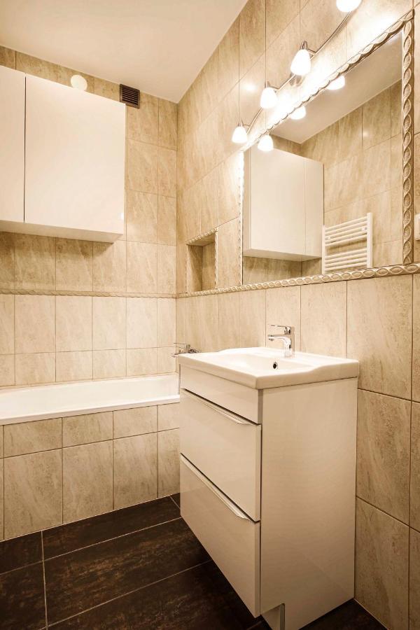2-Room Apartment With Kitchen, Heart Of Cracow Old Town Krakau Exterior foto