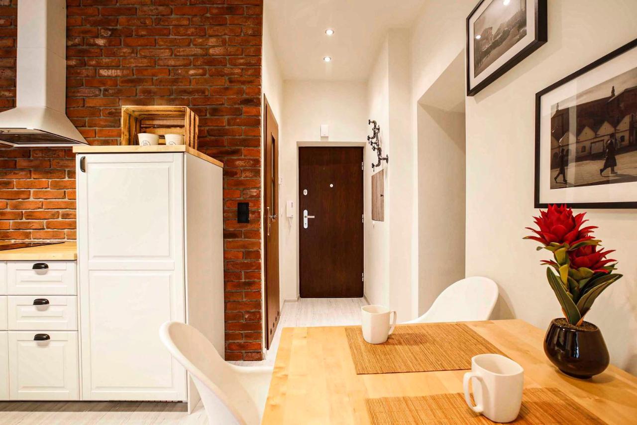 2-Room Apartment With Kitchen, Heart Of Cracow Old Town Krakau Exterior foto